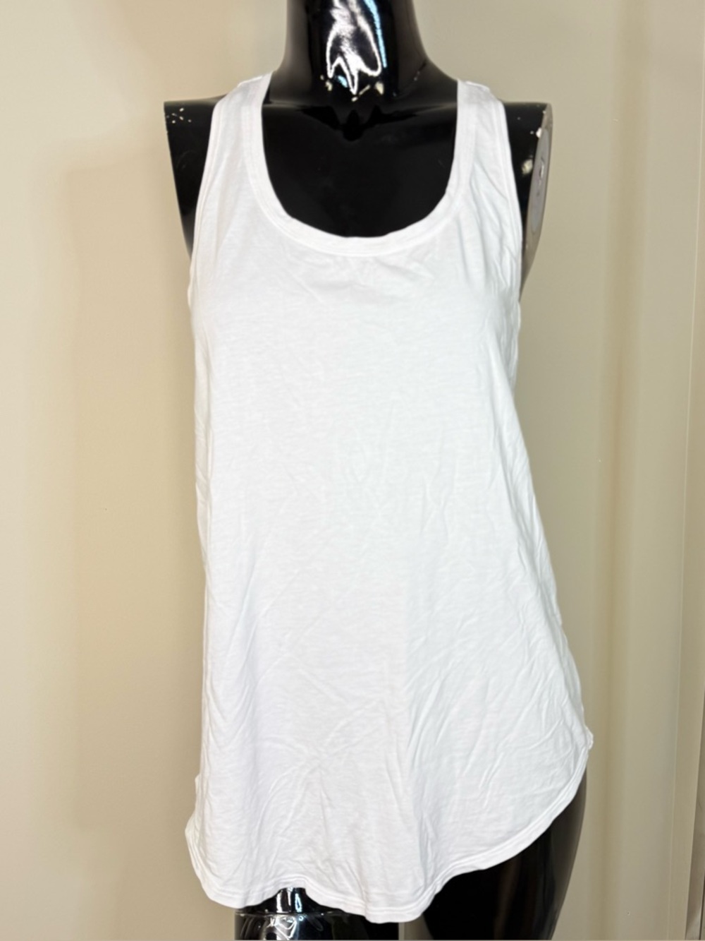 Lululemon Love Tank Pleated White Size 8 Women’s Activewear Loose Fit Tanktop